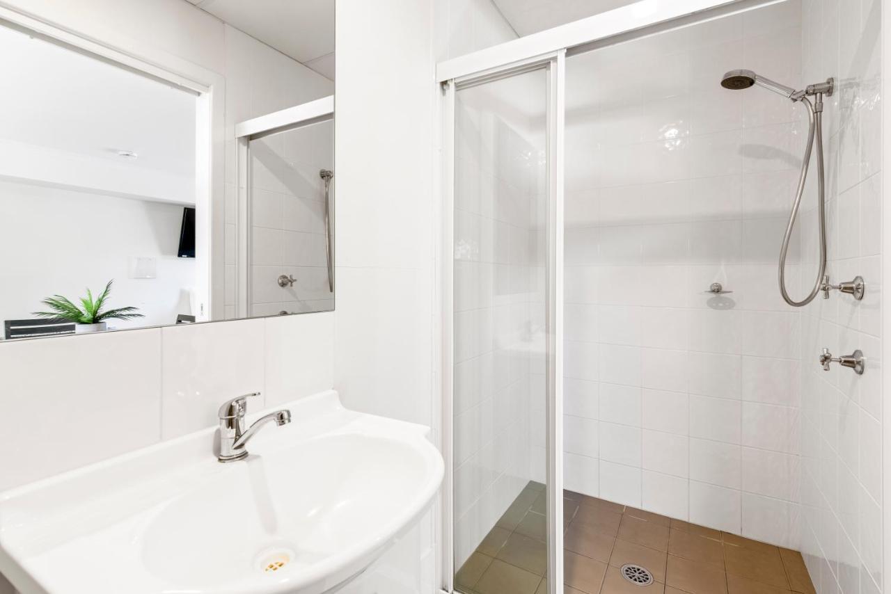 Surf Beach Motel Coffs Кофс-Харбор Экстерьер фото
