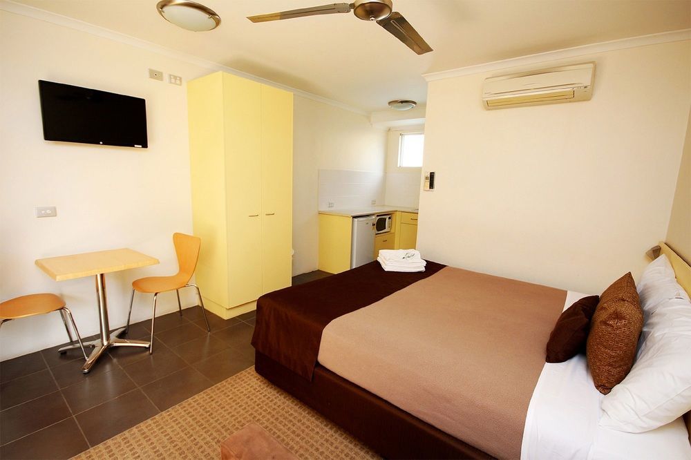 Surf Beach Motel Coffs Кофс-Харбор Экстерьер фото